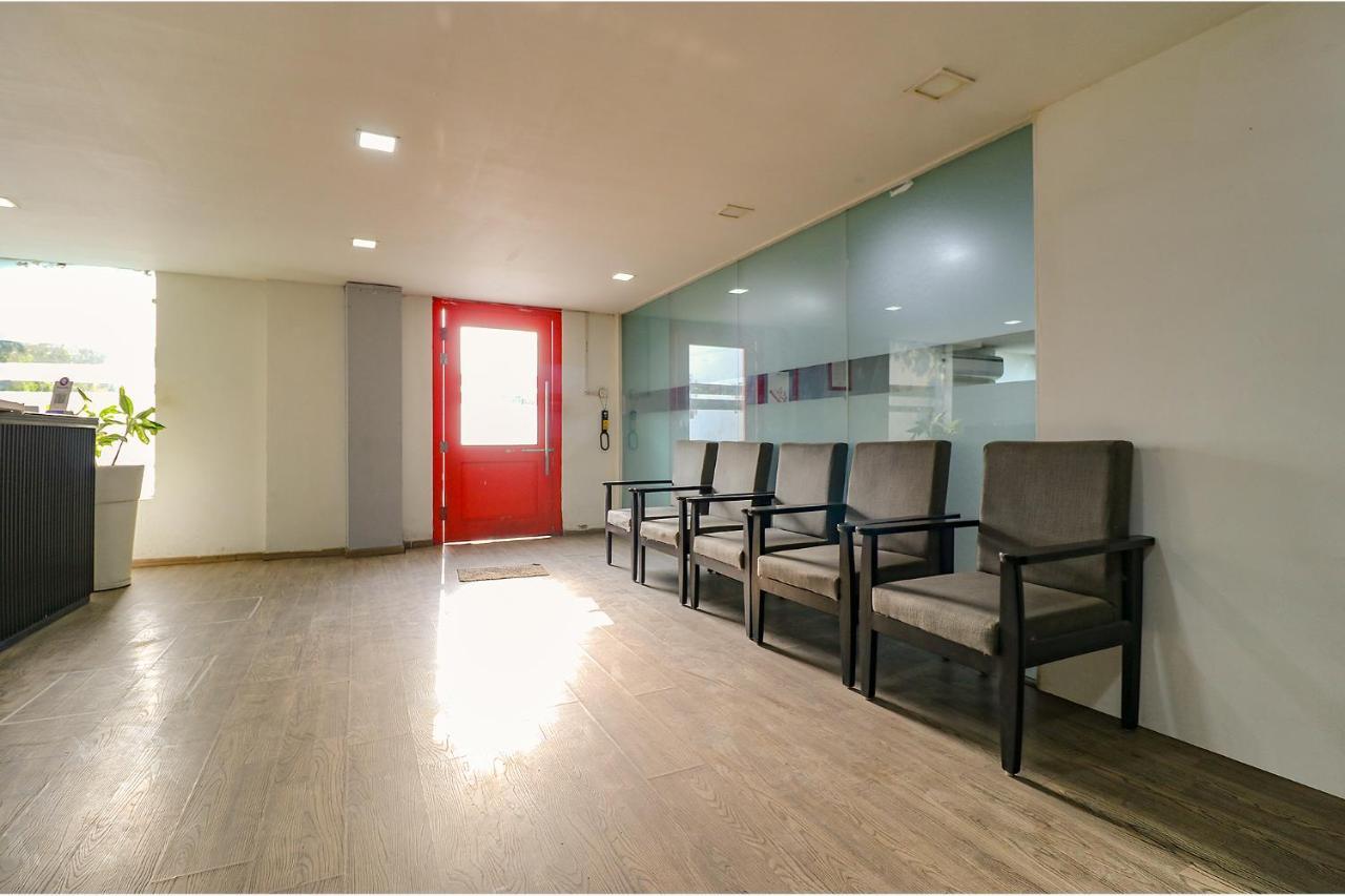 Fabhotel The Chaitanyas Rohini Sec 18 Delhi  Exterior foto