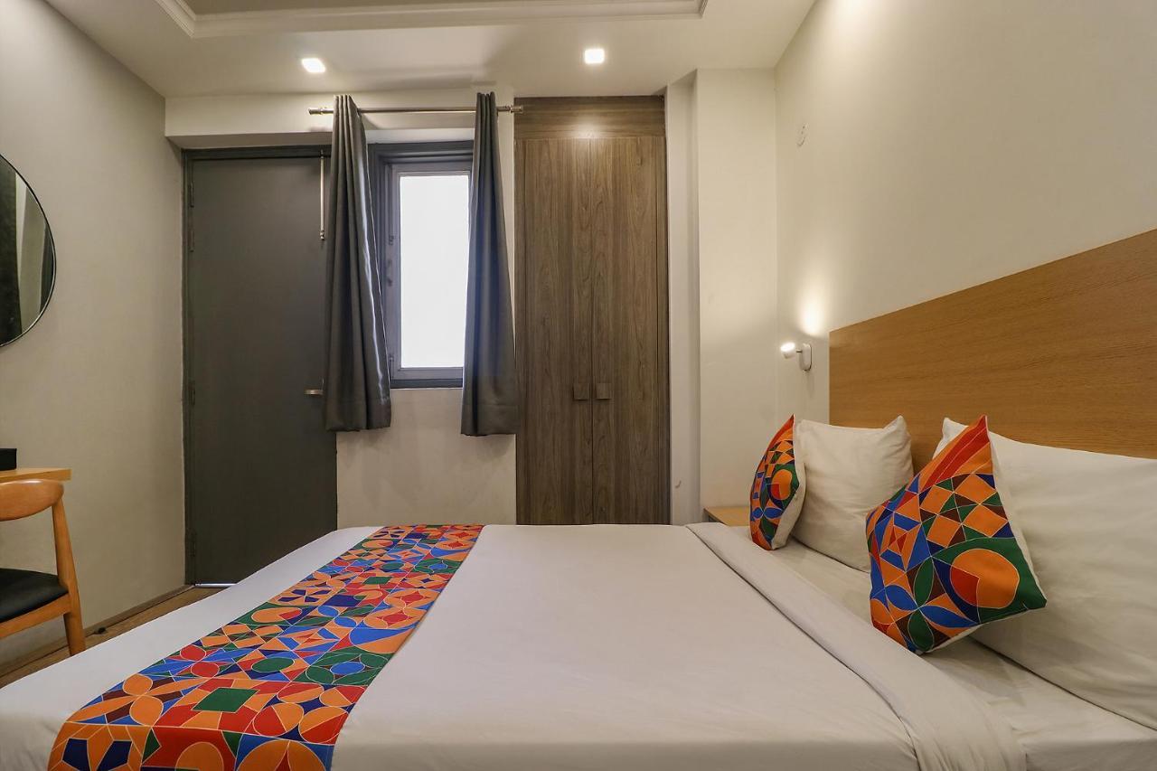 Fabhotel The Chaitanyas Rohini Sec 18 Delhi  Exterior foto